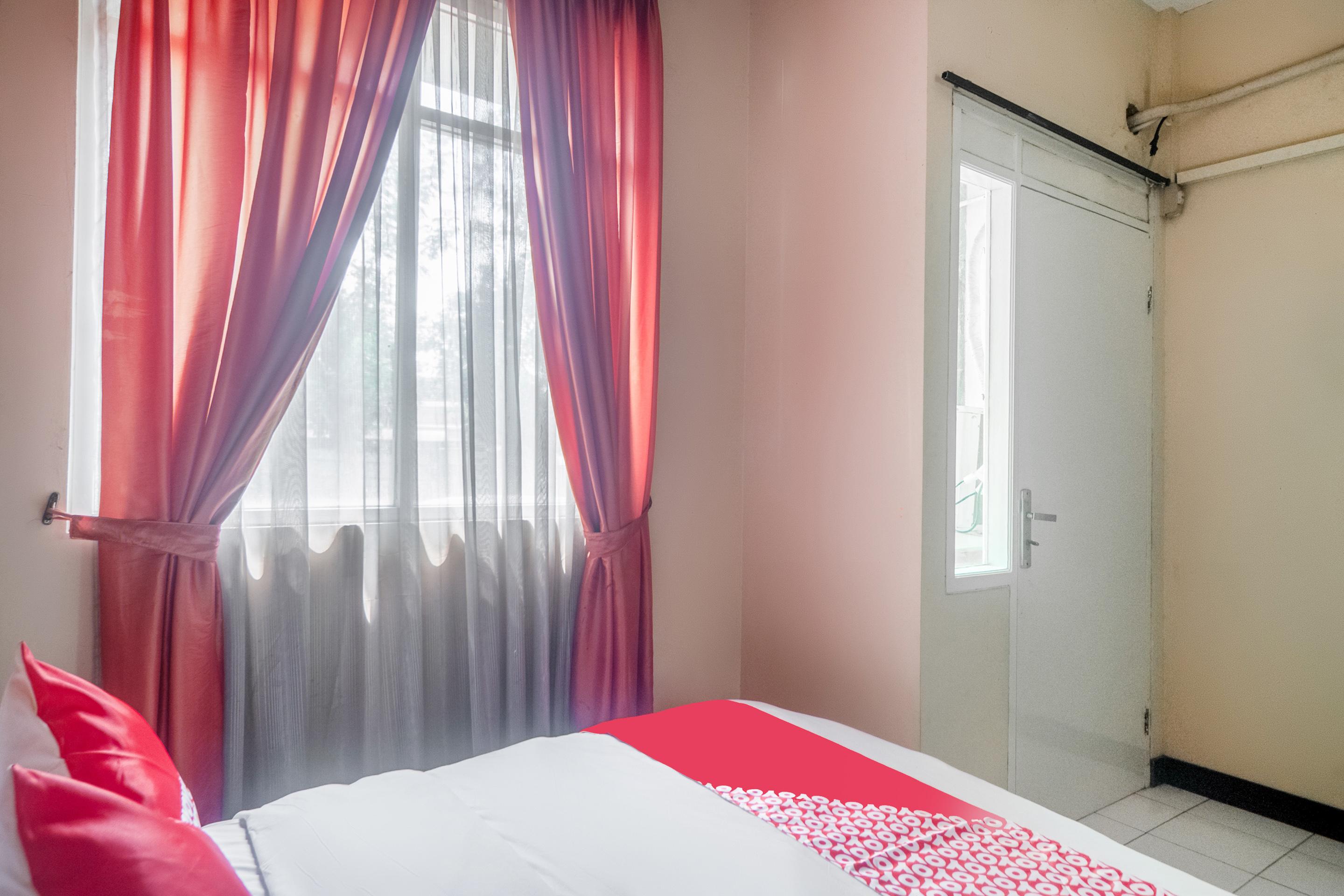 Oyo 3146 Emerald Hill Telukjambe Dış mekan fotoğraf